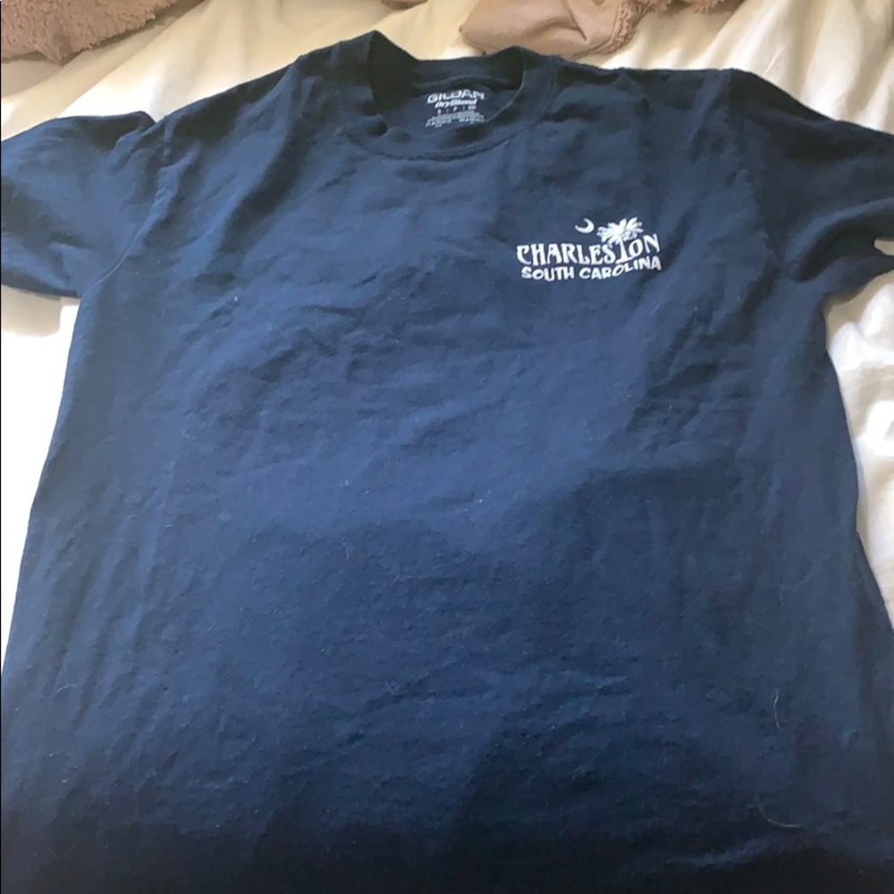 Graphic navy t shirt